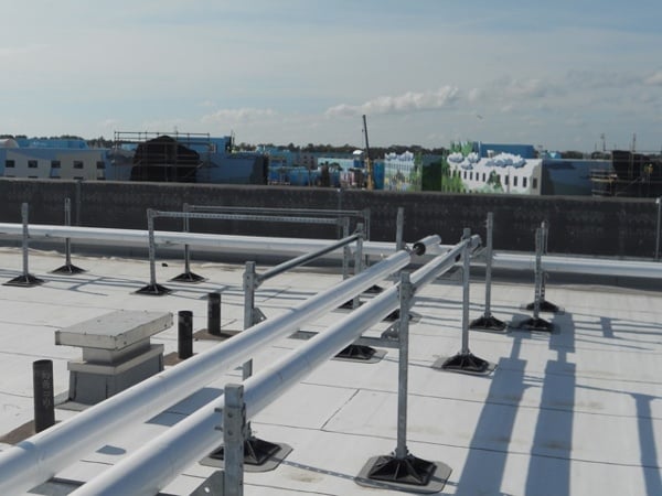 Roof Support System for Hotels